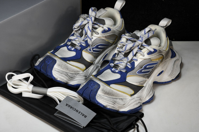 BLEN CARGO W2MV1 5898