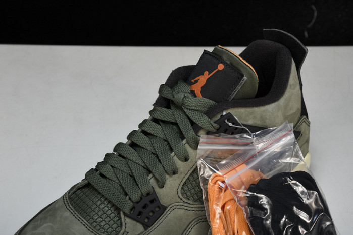 Air Jordan 4 Retro UNDFTD JBM351-M1