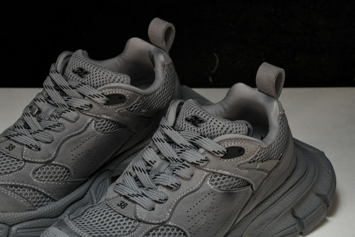 BLEN Track W3XLH 0210