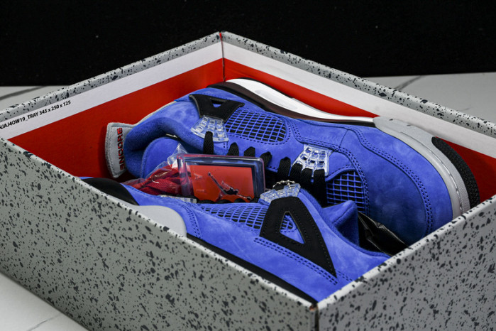 Air Jordan 4 Retro 912853-783902