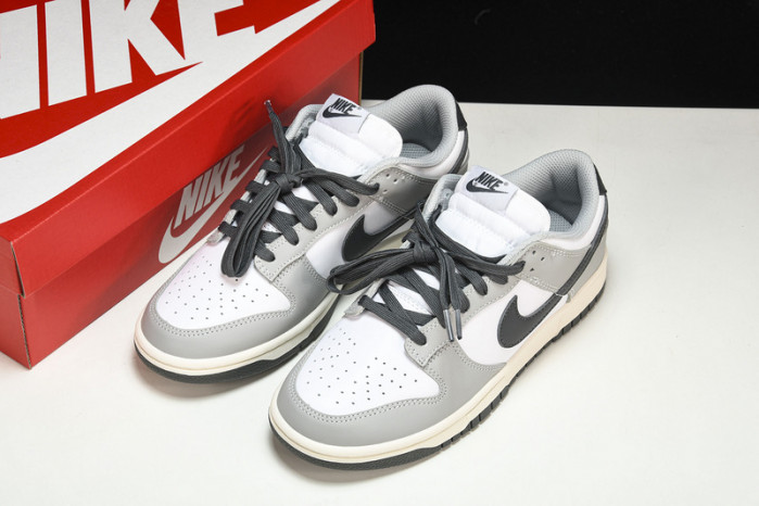 Nike Dunk Low Light Smoke Grey (W) - DD1503-117