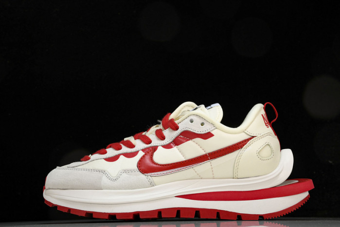 Sacai x Nk VaporWaffle 3.0 DD1875110