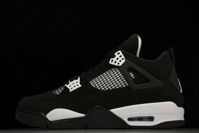 AIR JORDAN 4 RETRO ''WHITE THUNDER'' FQ8138 001