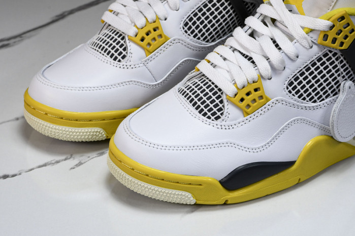 AIR JORDAN 4 RETRO "VIVID SULFUR" AQ9129-101