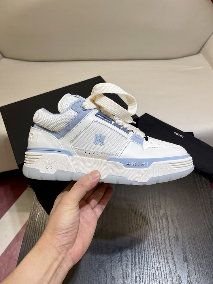 AM1R1 SNEAKERS
