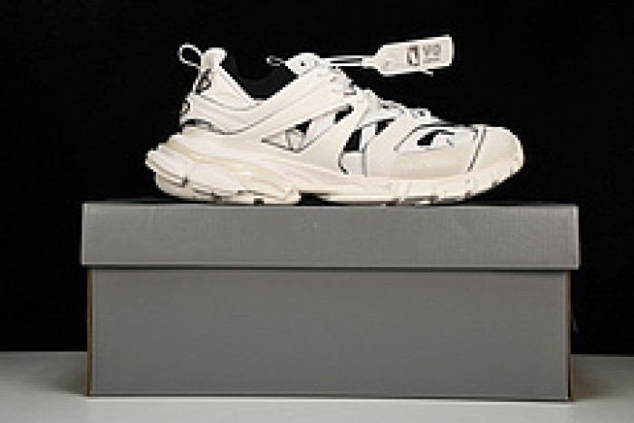 BLEN Track W3SKC-9010