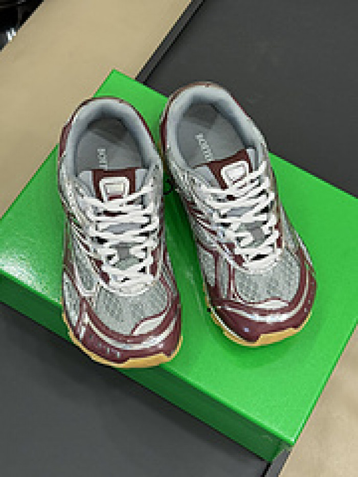 BOTTEGA VENETA SNEAKER