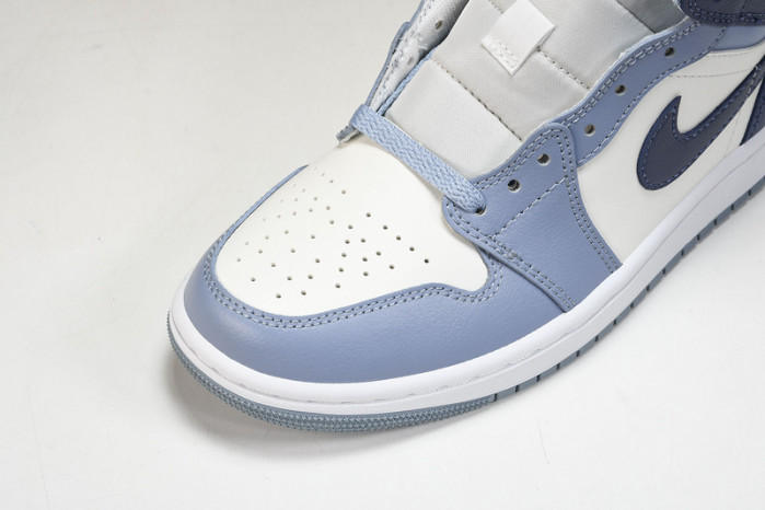 WMNS AIR JORDAN 1 MID BQ6472-140