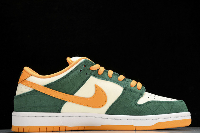 NK Dunk SB Low Pro“Legion Pine” 304292-383