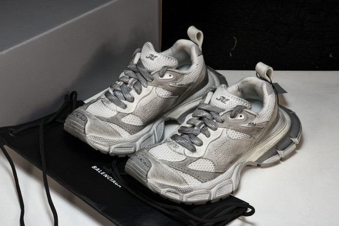 Balenciaga 3XL SUEDE W3XLH-1212