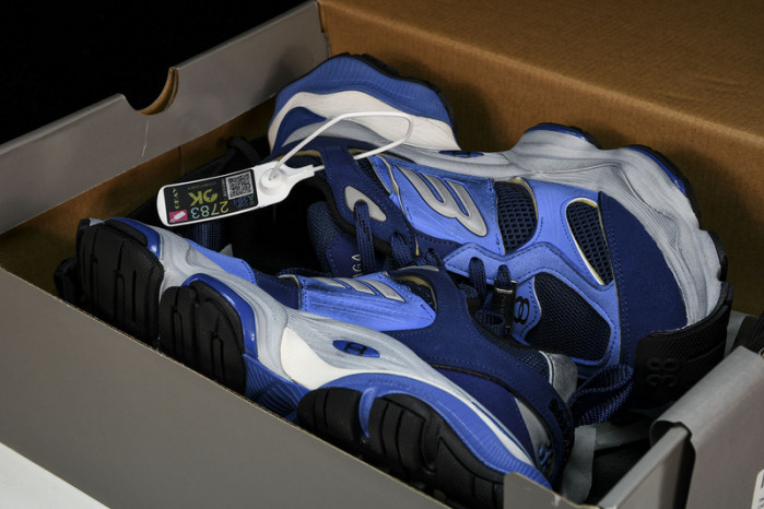 BLEN CARGO W2MV3 2325