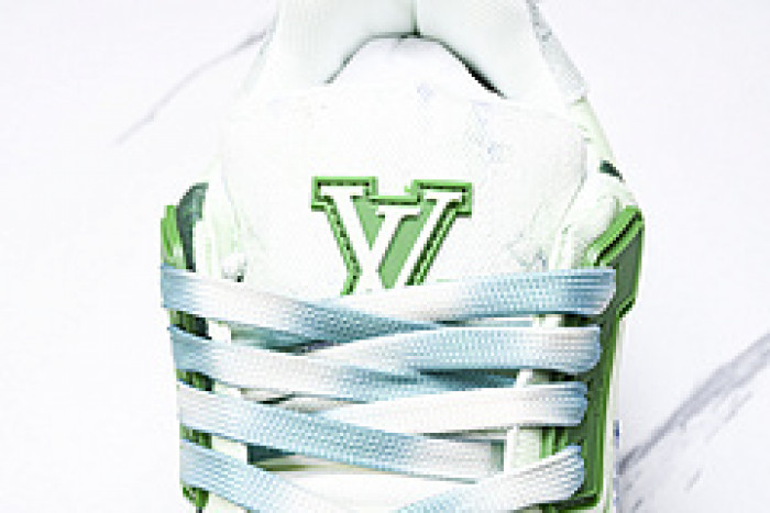 L&V SNEAKERS