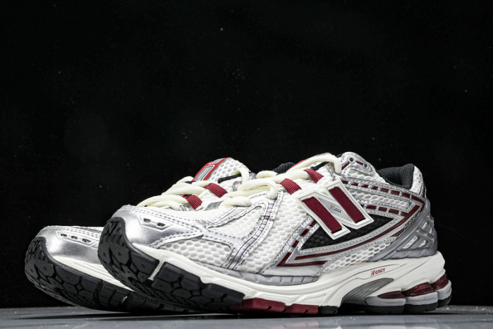 New Balance M1906REA