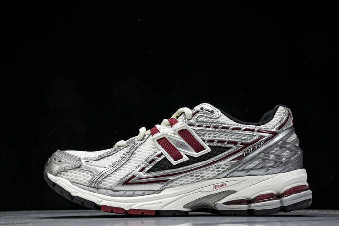 New Balance M1906REA
