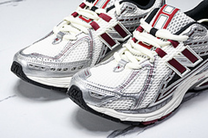 New Balance M1906REA