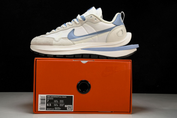 Sacai x Nk VaporWaffle 3.0 DD1875-112