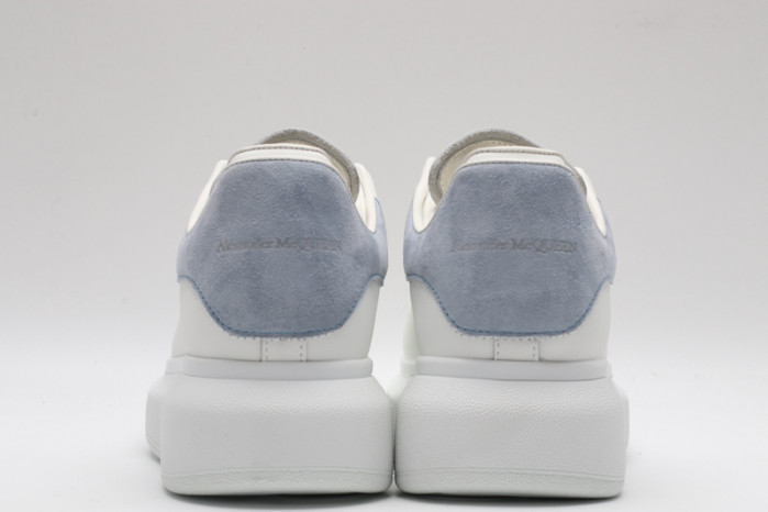 Alexander McQueen sneaker