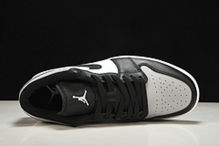 Jordan 1 Low Shadow Toe - 553558-052