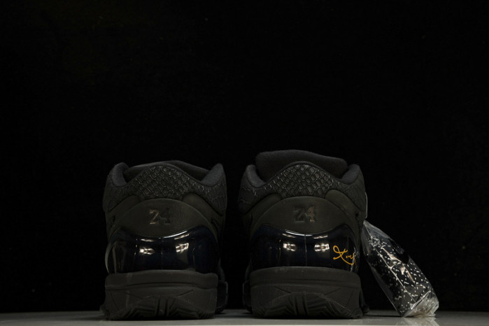NIKE KOBE IV PROTRO “Black Mamba” FQ3544 001