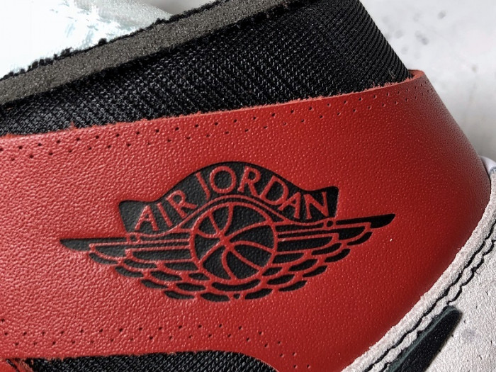 OH AIR JORDAN 1 RETRO CHICAGO THE TEN AA3834-101