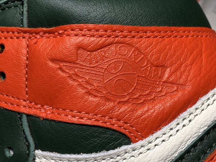 SOLEFLY AIR JORDAN 1 HIGH OG MIAMI ART BASEL AV3905-138