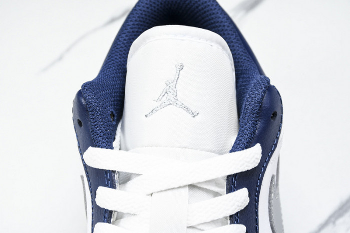 Air Jordan Low 553558-141