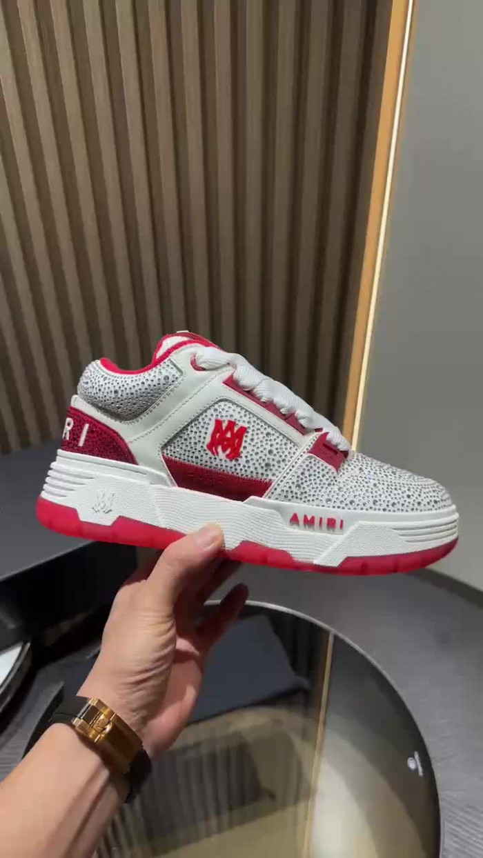 AM1R1 SNEAKERS