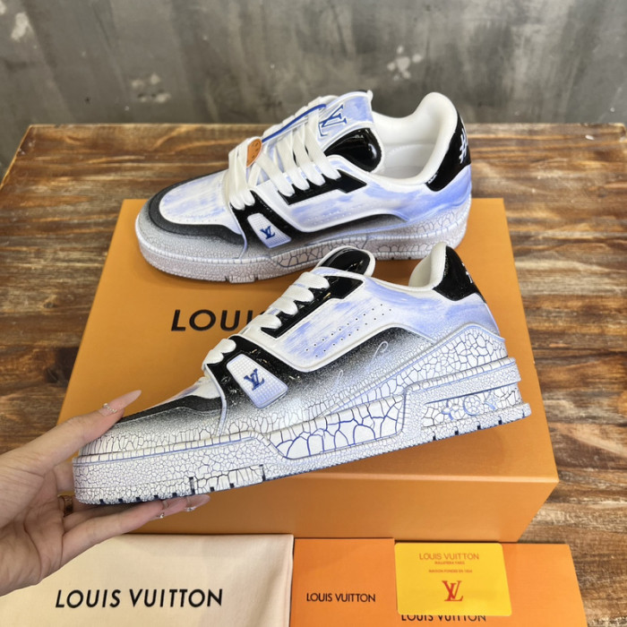 L&V SNEAKERS