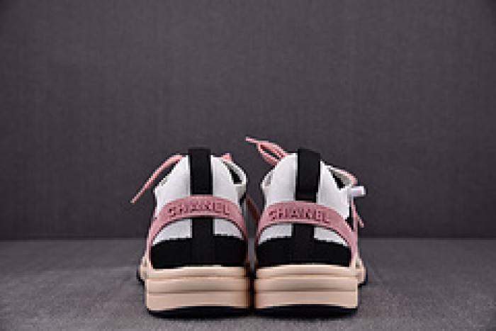 CHANEEL sneaker