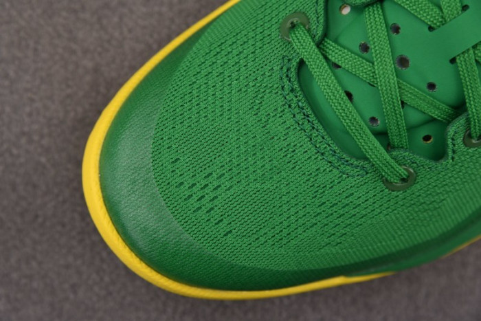 Nike Kobe 8 OREGON DUCKS PE PAC