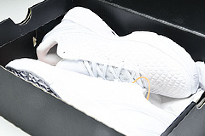 NK Zoom Kobe 6 Protro White DO5079-021