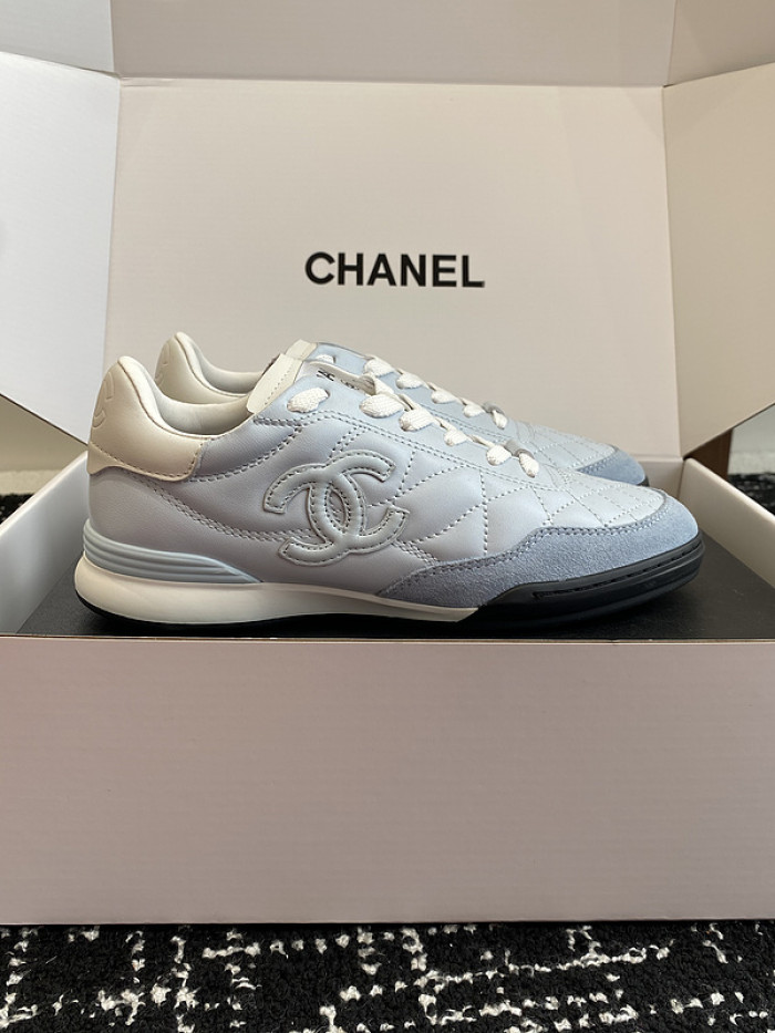 CHANEEL sneaker