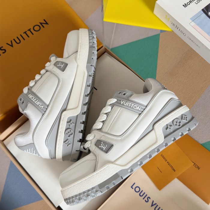 L&V SNEAKERS