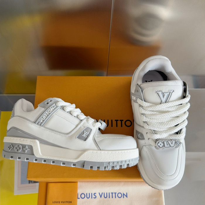 L&V SNEAKERS