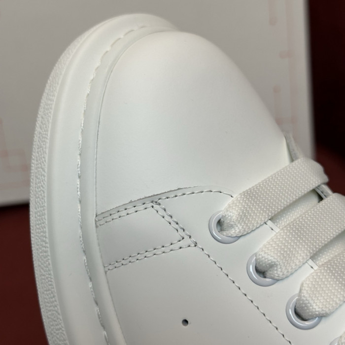 Alexander McQueen sneaker