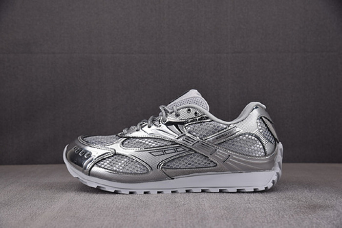 BOTTEGA VENETA SNEAKER