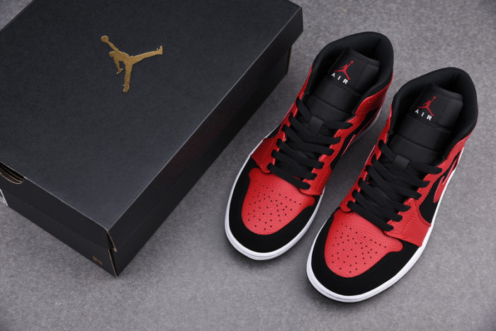 Jordan 1 Mid Reverse Bred 554724-054