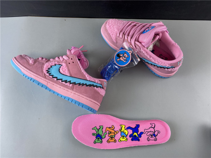 Grateful Dead x Nike SB Dunk Low CJ5378-600 “Three Bear Pack” Digital Pink CJ5378-600