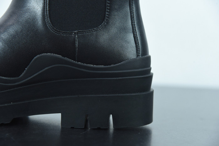 Bo*te*ga ve*ne*ta sneaker