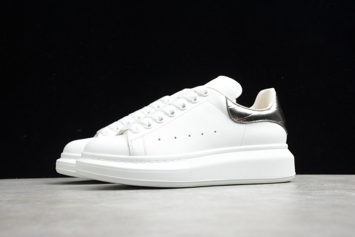 Alexander McQueen sneaker