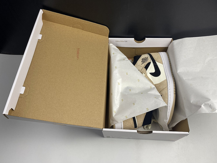 Jordan 1 Mid Barely Orange (W) BQ6472-800