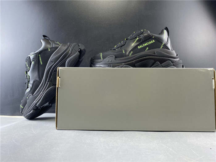 BLEN Triple S black and green balenciaga letter 541624 W09OL 3801020