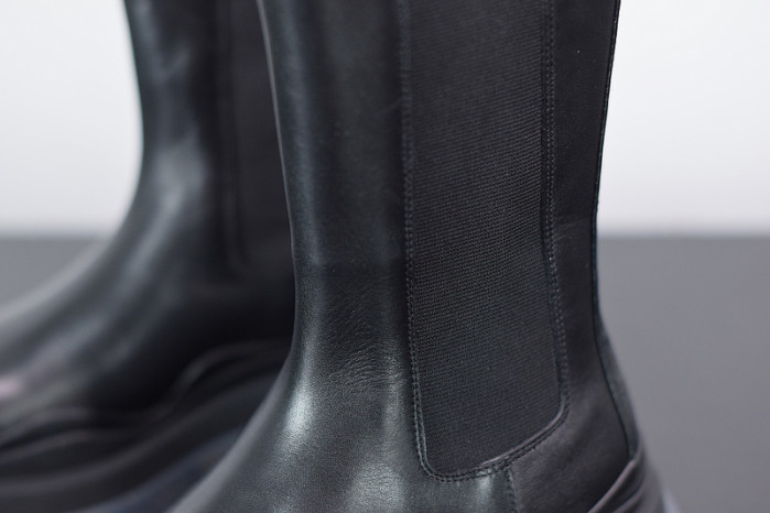 BOTTEGA VENETA SNEAKER