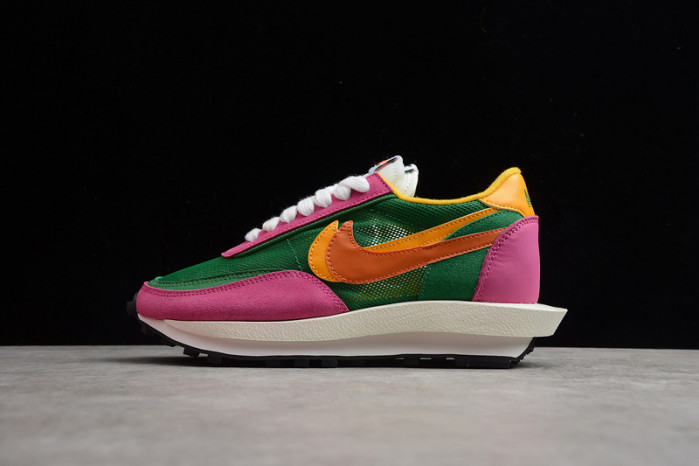 Nike LD Waffle sacai Pine Green BV0073-301