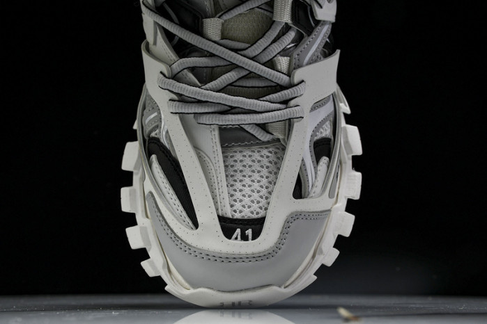 BLEN Track W3AD3 9812