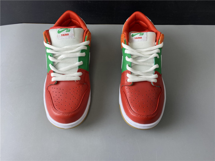 Nike SB Dunk Low 7 Eleven 7-11
