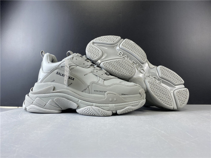 BLEN Triple S grey balenciaga letter 541624 W09OL 38010