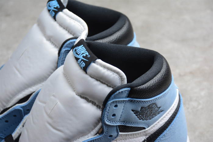 Air Jordan 1 High OG “University Blue” 555088-134