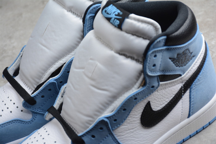 Air Jordan 1 High OG “University Blue” 555088-134