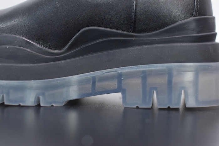 BOTTEGA VENETA SNEAKER